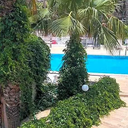 Otel Efendi Cedit